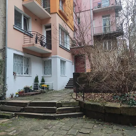 Echoes Of Comfort - Center 1 Bdr Fast Wi-fi Sofia